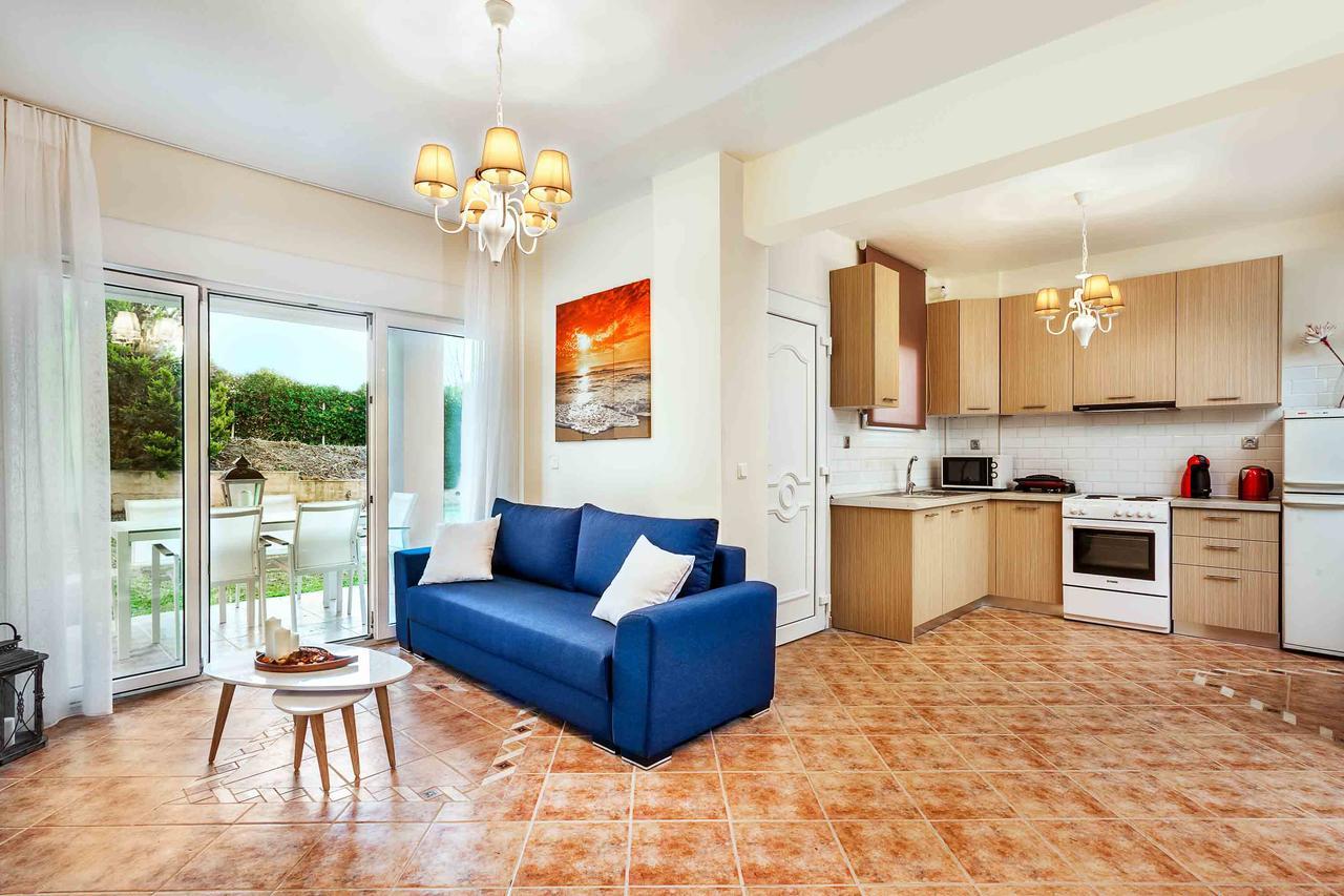 Sunset Villas Posidi Eksteriør bilde